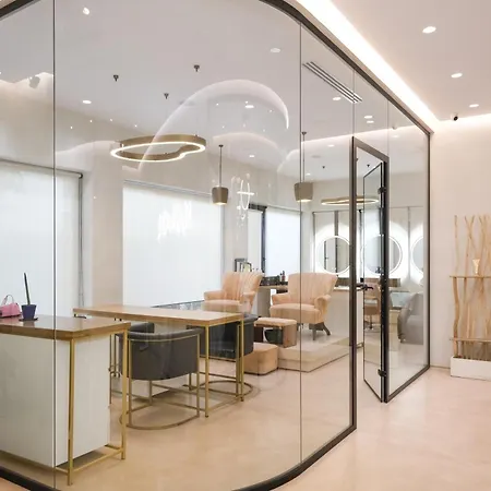 Hotel Golden , Tirana