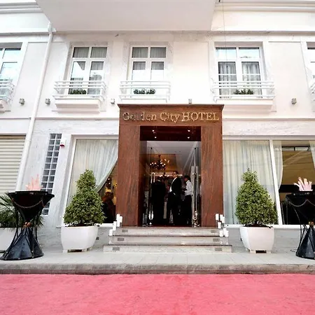 מלון Golden Boutique 3*