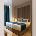 Golden Boutique Hotel
