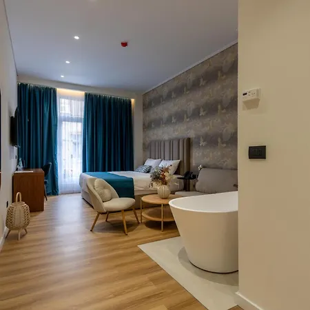 Golden Boutique 3* Tirana