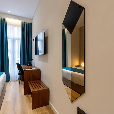 Golden Boutique Hotell 3*