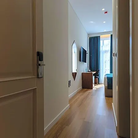 Golden Boutique Hotel 3*