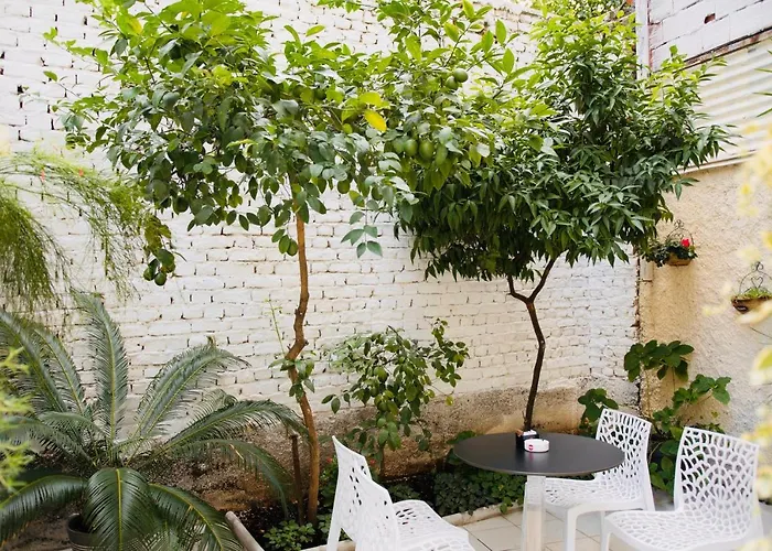 Golden Boutique Hotel