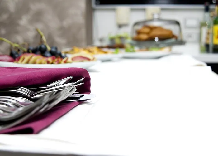 Golden City Boutique Hotel , Tirana 3*