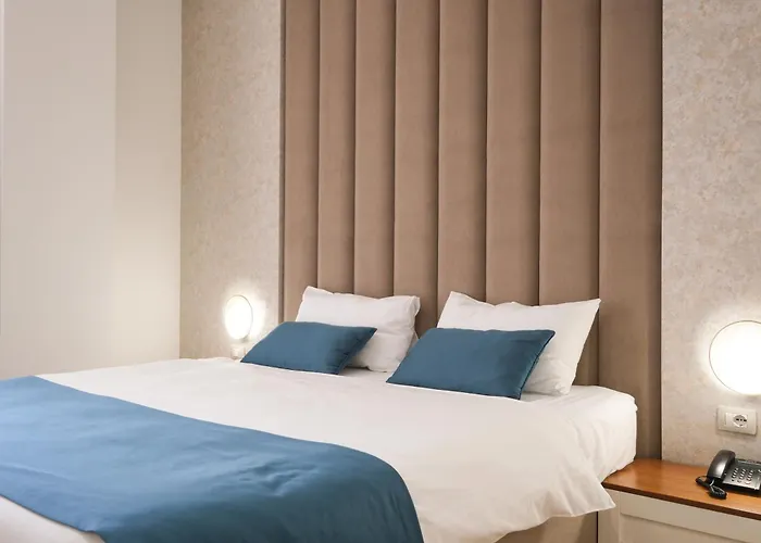 Golden Boutique Hotel