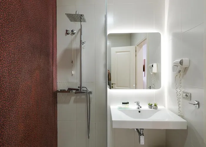 Golden Boutique Hotel 3*