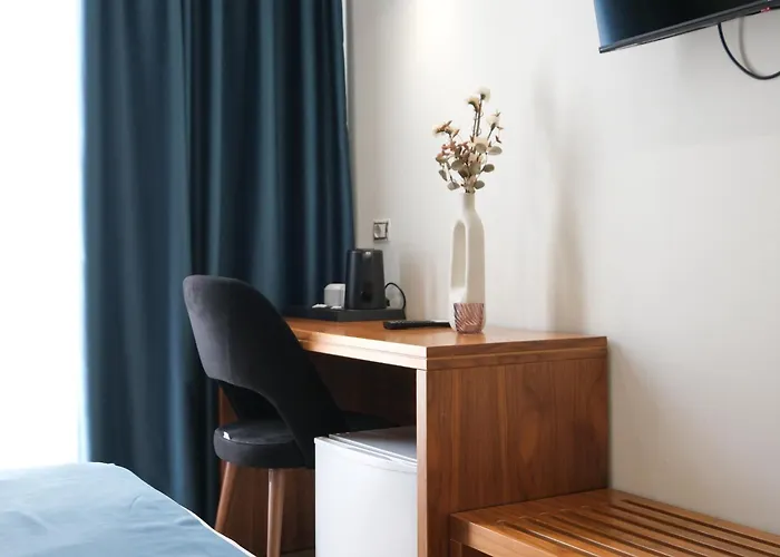 Golden City Boutique Hotel , Tirana 3*