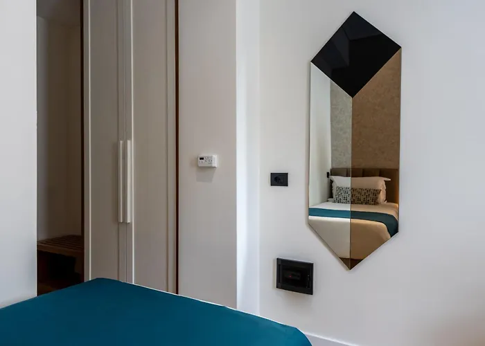 Golden Boutique Hotell 3*